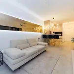 Stars Premium By Belmont Realty Apartament *