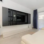 Stars Premium By Belmont Realty Apartament