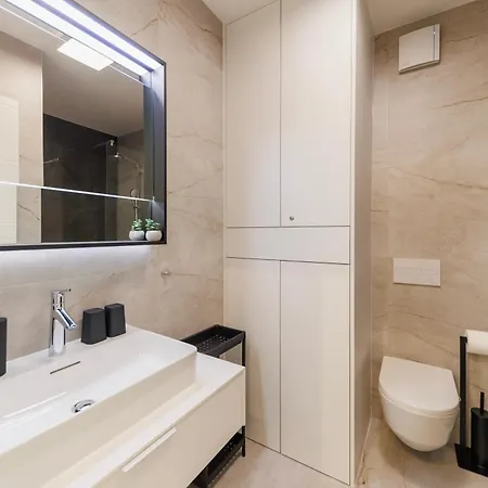 Stars Premium By Belmont Realty