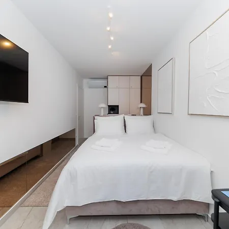 Apartman Stars Premium By Belmont Realty *